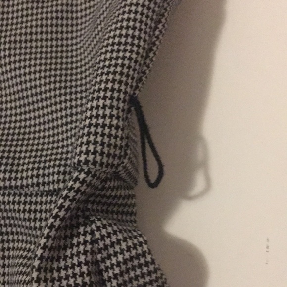 WHITE HOUSE BLACK MARKET DRESS - Picture 4 of 6